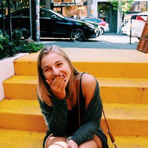 Meet your Posher, Brittney